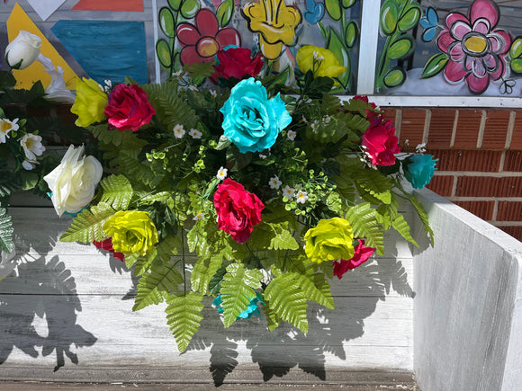 RW Cemetery Tomb Toppers & Baskets
