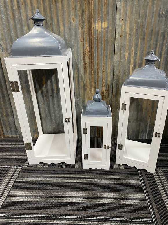 SR Metal/Wood Lantern